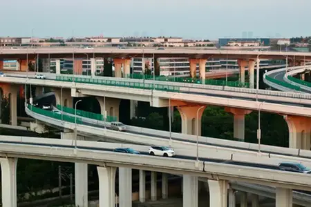 Hungary's motorway usage system and information on purchasing an e-vignette