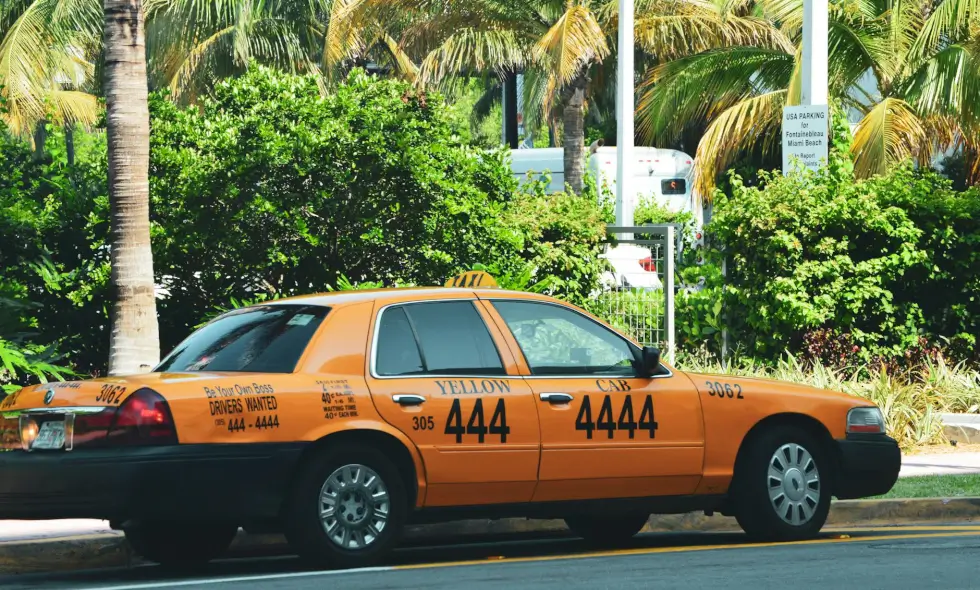 Utilizzo delle autostrade svizzere e il sistema della vignetta digitale