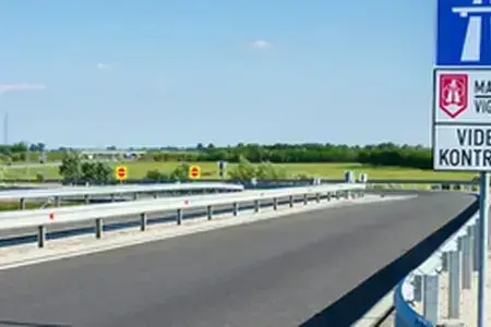 Ali daljše trajanje pomeni nižjo ceno pri nakupu e-vinjete?